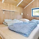 別荘 4 Star Holiday Home In Snedsted